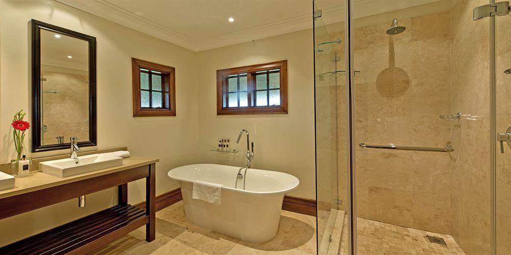 Champagne Sports Resort Drakensberg Екстер'єр фото