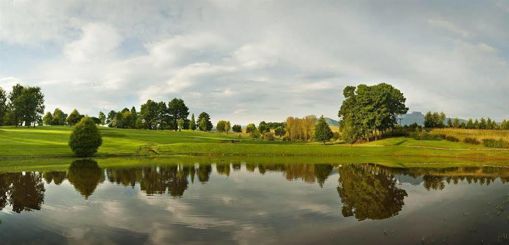 Champagne Sports Resort Drakensberg Екстер'єр фото